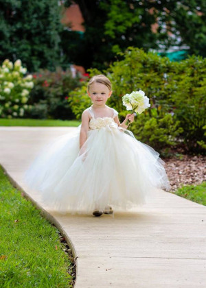 Ivory Tulle Wedding Flower Girl Dress With Flowers